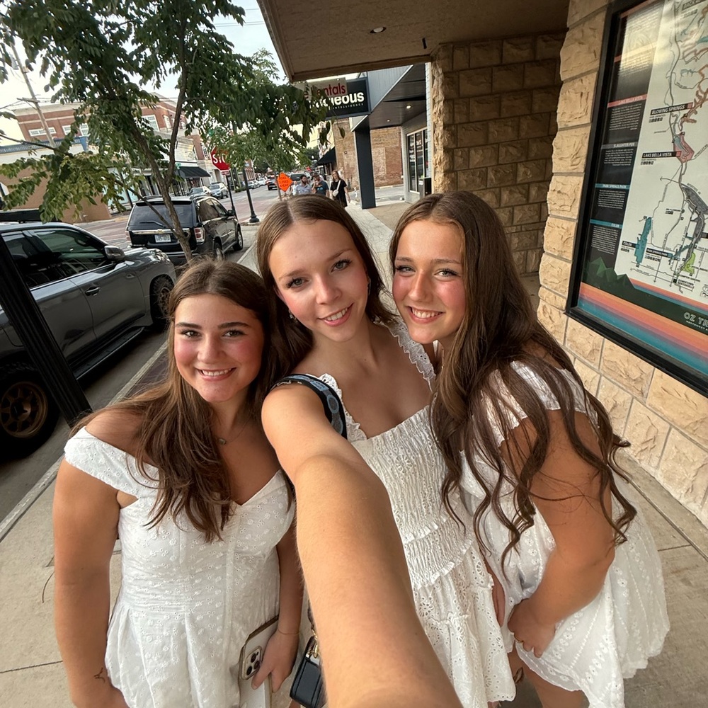 Meet your Posher, Anna